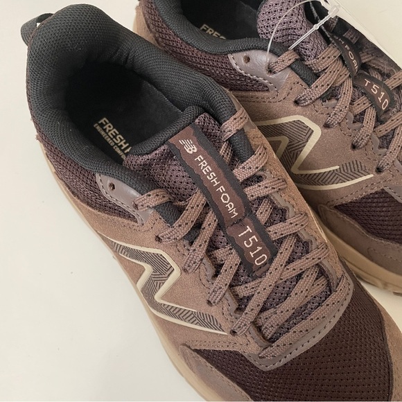 New Balance Women's Fresh Foam T510 V6 H2O Resist Trail Running Shoe, Size 6 - Picture 15 of 16